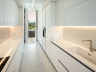 Villa en venta en La Cerquilla, Nueva Andalucia