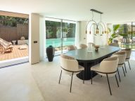 Villa en venta en Nueva Andalucia