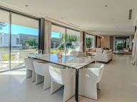 Villa for sale in Rocio de Nagüeles, Marbella Golden Mile