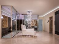 Вилла на продажу в Hacienda las Chapas, Восточная Марбелья