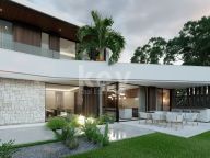 Villa for sale in Estepona