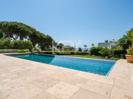 Villa en alquiler en La Carolina, Marbella Golden Mile