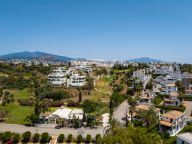 Villa en venta en La Resina Golf, Estepona