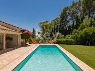 Villa for sale in Fuente del Espanto, Benahavis