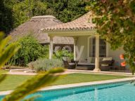 Villa for sale in Fuente del Espanto, Benahavis