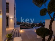 Villa for sale in Los Altos de los Monteros, Marbella East