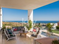 Villa for sale in Los Altos de los Monteros, Marbella East