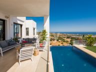 Villa for sale in Los Altos de los Monteros, Marbella East