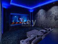 Villa for sale in Marbella Club Golf Resort, Benahavis