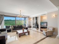 Villa for sale in Monte Mayor, Benahavis