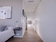 Villa for sale in Montemayor, Estepona
