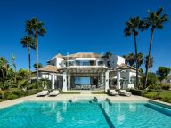 Villa en venta en Monte Halcones, Benahavis