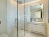 Villa en venta en Monte Halcones, Benahavis
