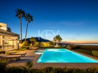 Villa en venta en Monte Halcones, Benahavis