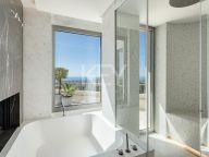 Villa en venta en Monte Halcones, Benahavis