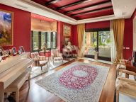 Villa for sale in Sierra Blanca, Marbella Golden Mile
