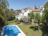 Вилла на продажу в La Reserva de la Quinta, Бенахавис