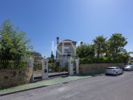 Вилла на продажу в La Reserva de la Quinta, Бенахавис