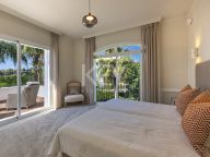 Вилла на продажу в La Reserva de la Quinta, Бенахавис