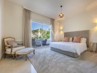 Вилла на продажу в La Reserva de la Quinta, Бенахавис