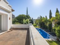 Вилла на продажу в La Reserva de la Quinta, Бенахавис