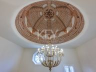 Вилла на продажу в La Reserva de la Quinta, Бенахавис
