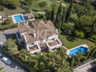 Вилла на продажу в La Reserva de la Quinta, Бенахавис