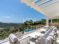 Villa for sale in Monte Mayor, Benahavis