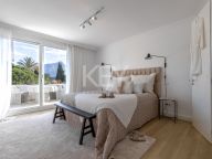 Villa en venta en Las Brisas, Nueva Andalucia