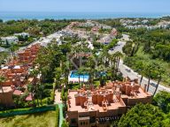 Adosado en venta en Altos de Puente Romano, Marbella Golden Mile