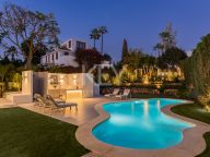Villa en venta en Las Brisas del Golf, Nueva Andalucia