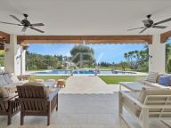 Villa for sale in Nueva Andalucia