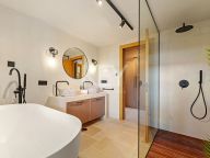 Villa en venta en Nueva Andalucia