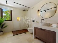 Villa en venta en Nueva Andalucia