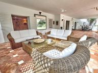 Villa en venta en Casasola, Estepona