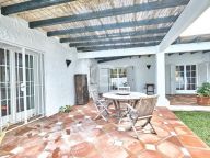 Villa en venta en Casasola, Estepona