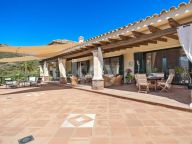 Villa for sale in Marbella Club Golf Resort, Benahavis