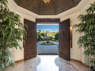 Вилла в аренду в Золотая Миля