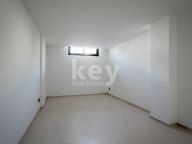 Villa for sale in Los Olivos, Nueva Andalucia