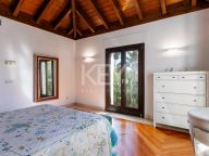Villa for rent in Casasola, Estepona