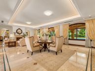 Вилла на продажу в Guadalmina Baja, Сан Педро де Алькантара