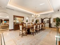 Вилла на продажу в Guadalmina Baja, Сан Педро де Алькантара