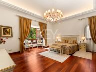 Villa for sale in Guadalmina Baja, San Pedro de Alcantara