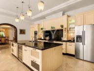 Вилла на продажу в Guadalmina Baja, Сан Педро де Алькантара