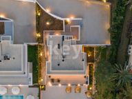 Villa en venta en Aloha Hill Club, Nueva Andalucia