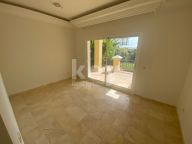Villa en venta en La Quinta, Benahavis