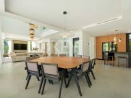 Villa for sale in Altos de Puente Romano, Marbella Golden Mile