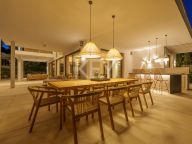 Villa for sale in Altos de Puente Romano, Marbella Golden Mile