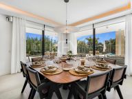 Villa for sale in Altos de Puente Romano, Marbella Golden Mile