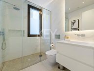 Villa for sale in Altos de Puente Romano, Marbella Golden Mile